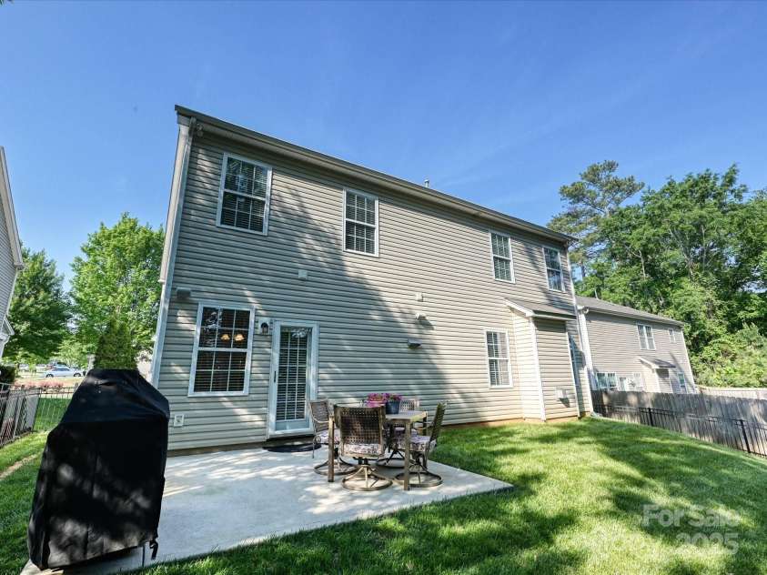 1033 Lilly Pond Drive, Fort Mill, SC 29715.  MLS# CAR4248109, YatesRealty ID 14254. 