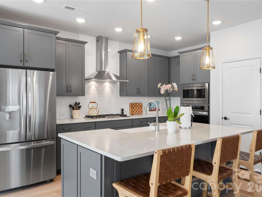 545 Morrows Turnout Way, Pineville, NC 28134.  MLS# CAR4365999, YatesRealty ID 14254. 