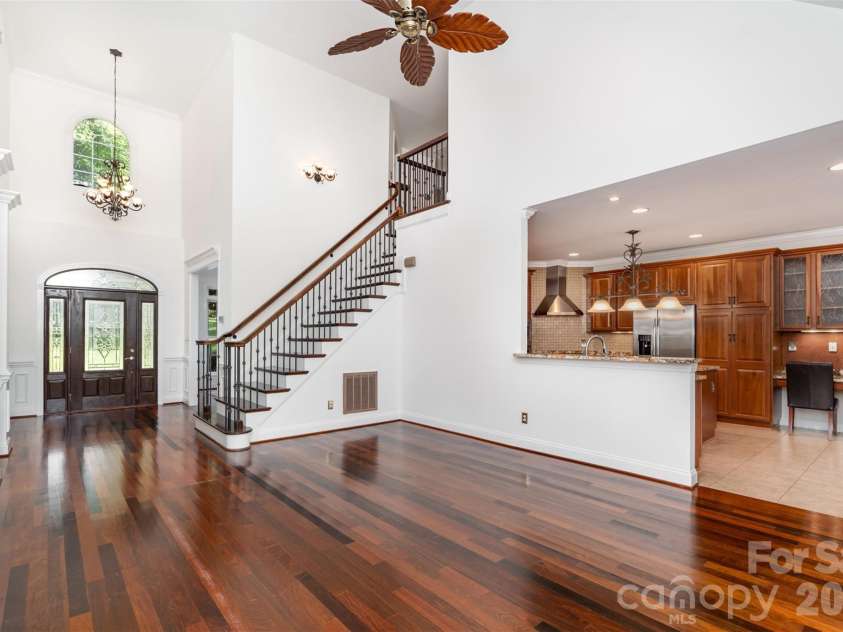 112 Eagle Chase Lane, Troutman, NC 28166.  MLS# CAR4296376, YatesRealty ID 14257. 