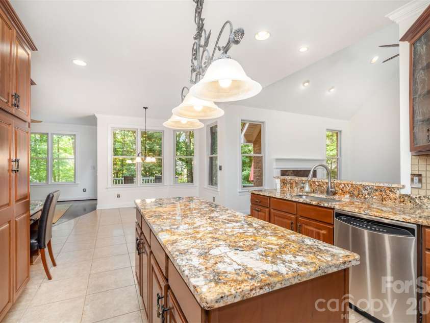 112 Eagle Chase Lane, Troutman, NC 28166.  MLS# CAR4296376, YatesRealty ID 14257. 