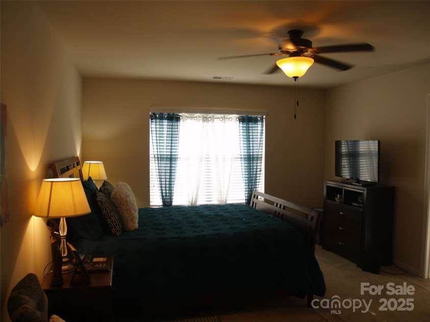 1960 Aston Mill Place, Charlotte, NC 28273.  MLS# CAR4246922, YatesRealty ID 14257. 
