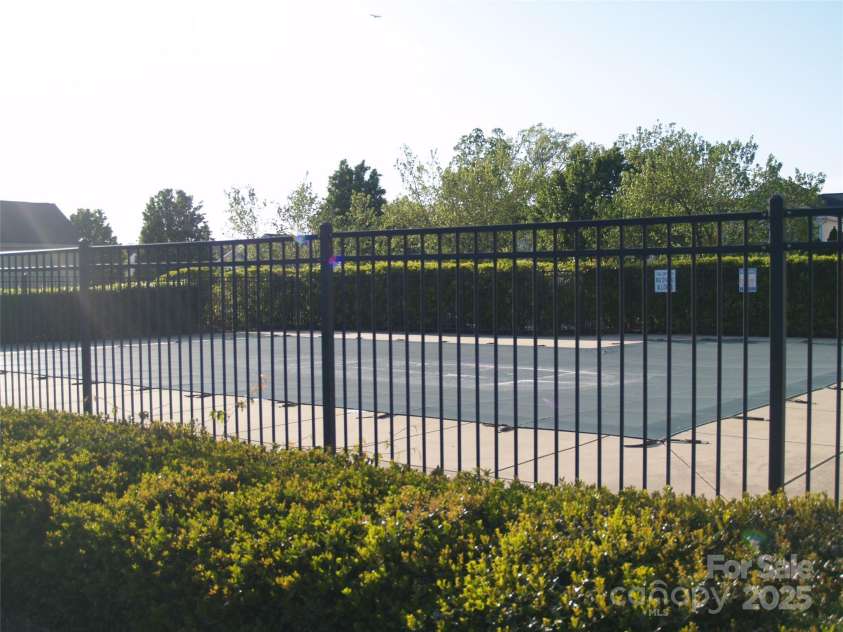 1960 Aston Mill Place, Charlotte, NC 28273.  MLS# CAR4246922, YatesRealty ID 14257. 