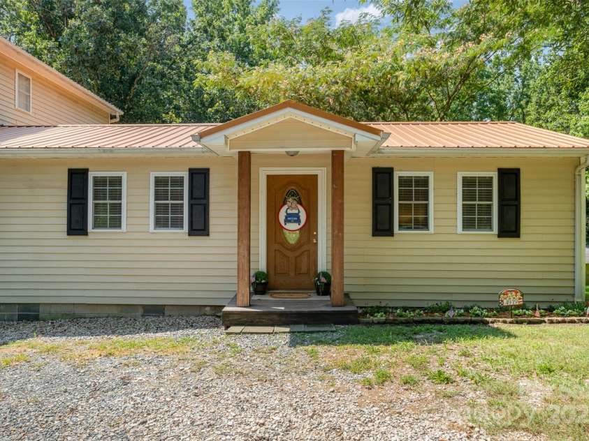 4919 Rehobeth Road, Waxhaw, NC 28173.  MLS# CAR4275642, YatesRealty ID 14258. 