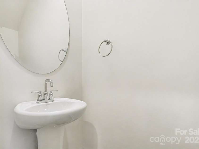 3940 Shider Lane, Kannapolis, NC 28081.  MLS# CAR4331449, YatesRealty ID 1426. 