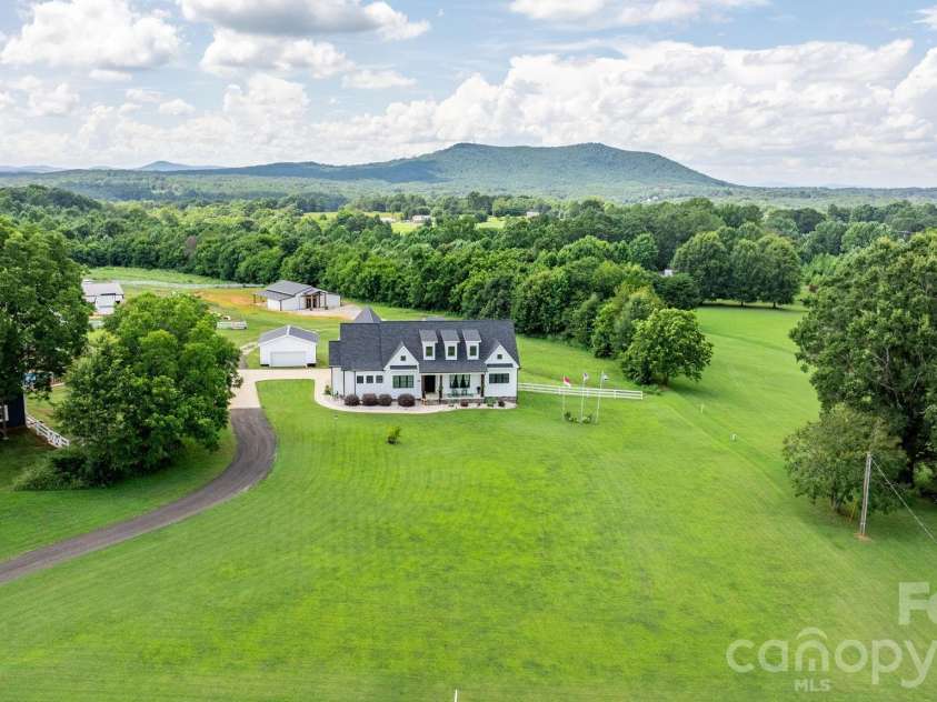 5780 Hwy 10 Highway, Hickory, NC 28602.  MLS# CAR4355019, YatesRealty ID 14260. 