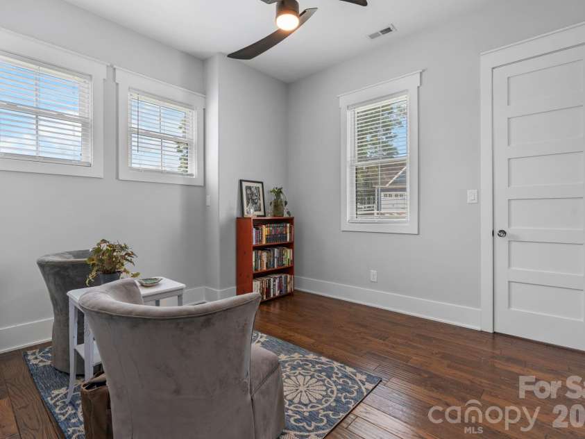 5780 Hwy 10 Highway, Hickory, NC 28602.  MLS# CAR4355019, YatesRealty ID 14260. Bedroom