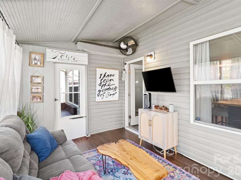 1525 Cazador Lane, York, SC 29745.  MLS# CAR4355850, YatesRealty ID 14261. 