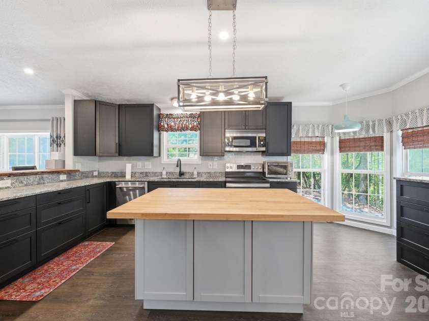 10368 Turnplow Drive, Davidson, NC 28036.  MLS# CAR4364831, YatesRealty ID 14262. 