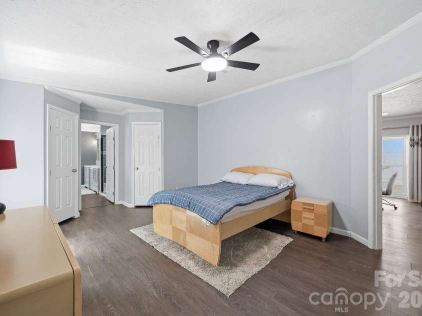 10368 Turnplow Drive, Davidson, NC 28036.  MLS# CAR4364831, YatesRealty ID 14262. 