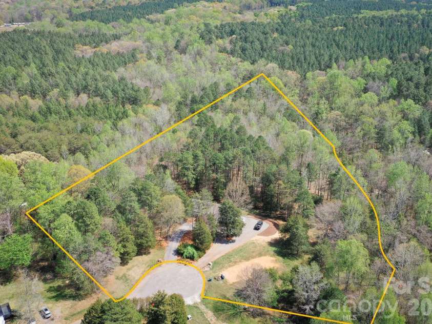 10368 Turnplow Drive, Davidson, NC 28036.  MLS# CAR4364831, YatesRealty ID 14262. 