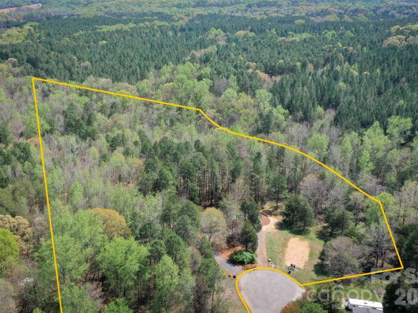 10368 Turnplow Drive, Davidson, NC 28036.  MLS# CAR4364831, YatesRealty ID 14262. 