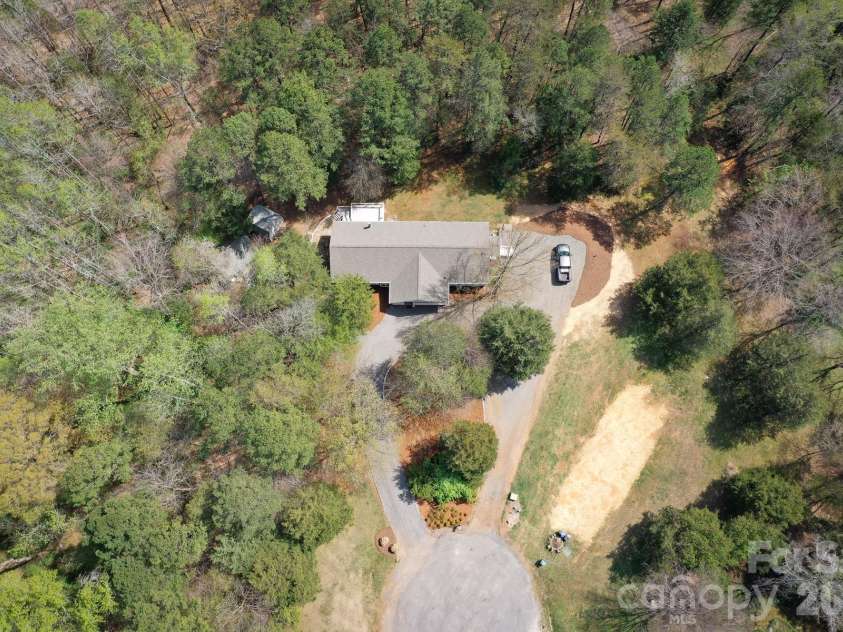 10368 Turnplow Drive, Davidson, NC 28036.  MLS# CAR4364831, YatesRealty ID 14262. 