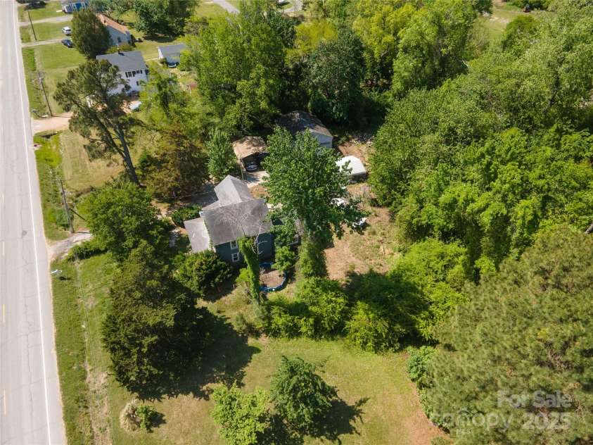 256 Winfall Boulevard, Hertford, NC 27944.  MLS# CAR4248642, YatesRealty ID 14262. 