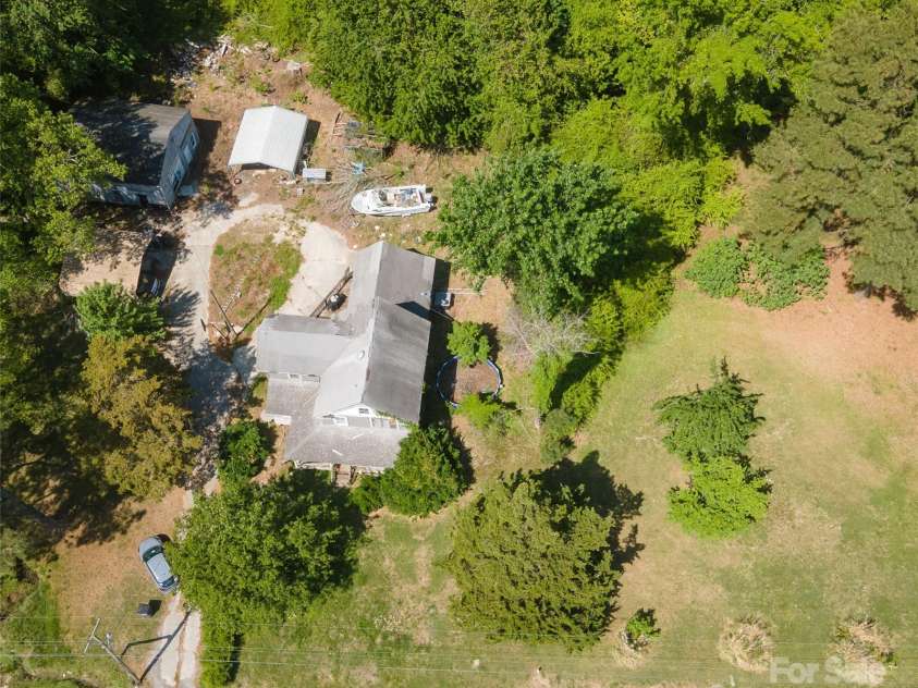 256 Winfall Boulevard, Hertford, NC 27944.  MLS# CAR4248642, YatesRealty ID 14262. 