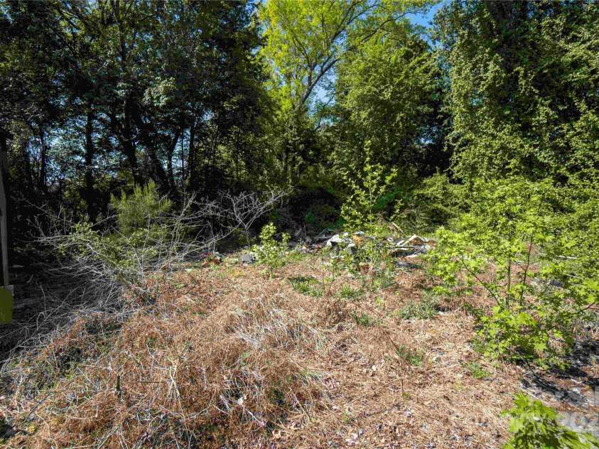 256 Winfall Boulevard, Hertford, NC 27944.  MLS# CAR4248642, YatesRealty ID 14262. 