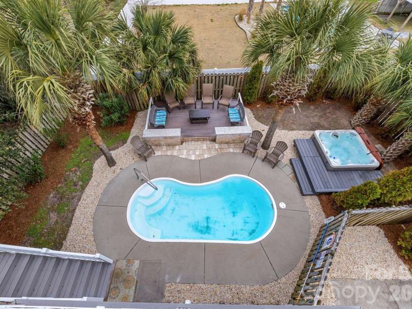 122 Rainbow Drive, Murrells Inlet, SC 29576.  MLS# CAR4372921, YatesRealty ID 14263. 