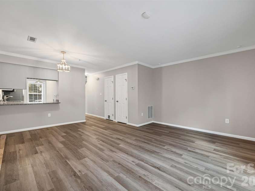 704 Heritage Parkway, Fort Mill, SC 29715.  MLS# CAR4369404, YatesRealty ID 14264. 