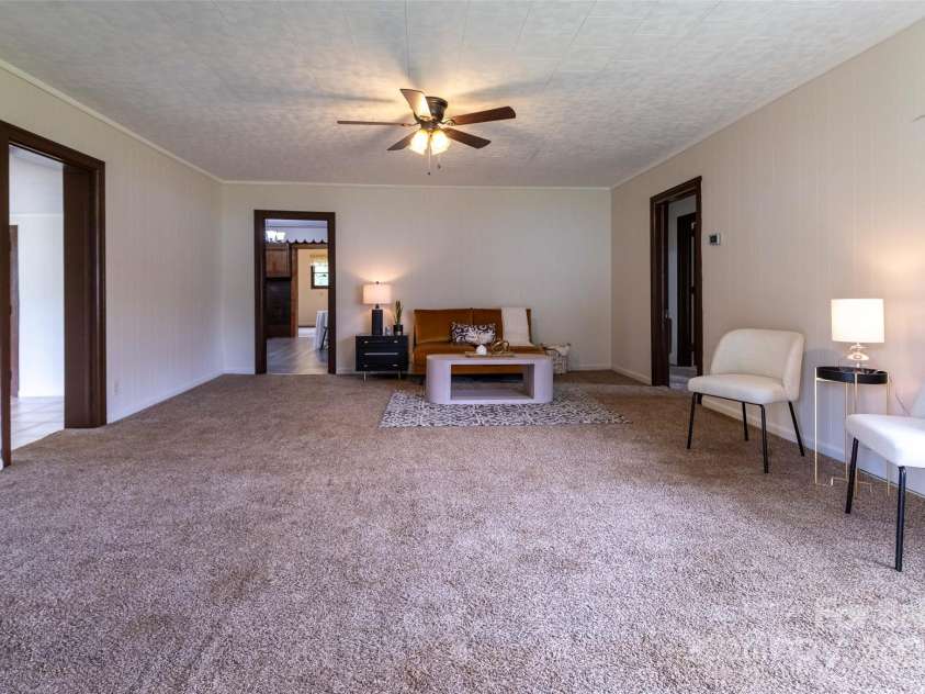 845 Skyland Drive, Sylva, NC 28779.  MLS# CAR4257991, YatesRealty ID 14264. 