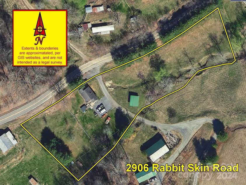 2906 Rabbit Skin Road, Waynesville, NC 28785.  MLS# CAR4183385, YatesRealty ID 14265. GIS Map