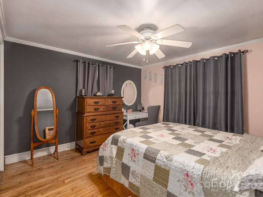 2906 Rabbit Skin Road, Waynesville, NC 28785.  MLS# CAR4183385, YatesRealty ID 14265. Primary Bedroom