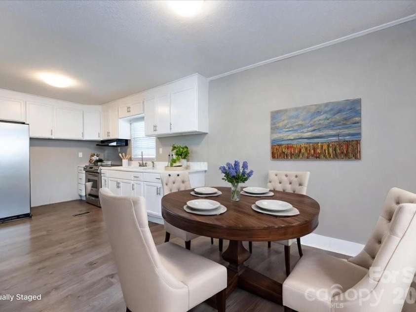 406 Robinson Clemmer Road, Dallas, NC 28034.  MLS# CAR4344855, YatesRealty ID 14265. Dining area off the kitchen virtually staged