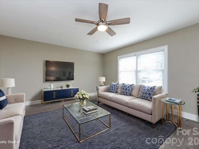 406 Robinson Clemmer Road, Dallas, NC 28034.  MLS# CAR4344855, YatesRealty ID 14265. Spacious living room- virtually staged 