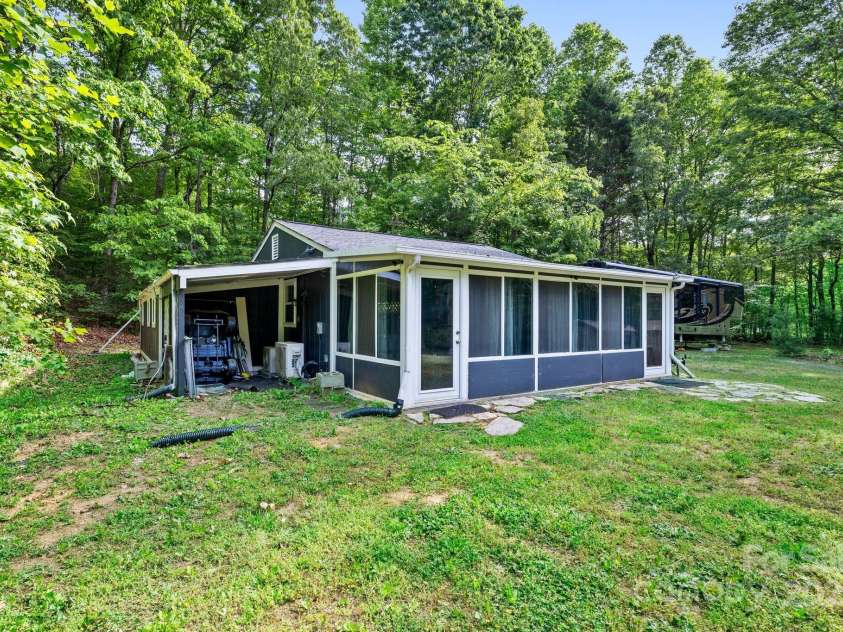 715 Potneck Road, Salisbury, NC 28147.  MLS# CAR4252809, YatesRealty ID 14268. 