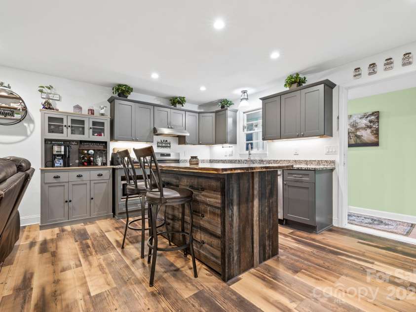 715 Potneck Road, Salisbury, NC 28147.  MLS# CAR4252809, YatesRealty ID 14268. 