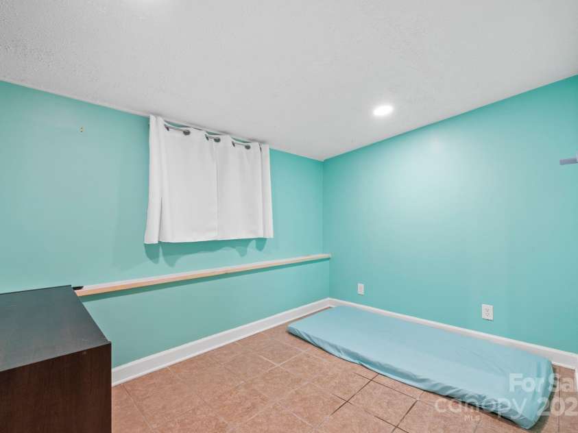 715 Potneck Road, Salisbury, NC 28147.  MLS# CAR4252809, YatesRealty ID 14268. 