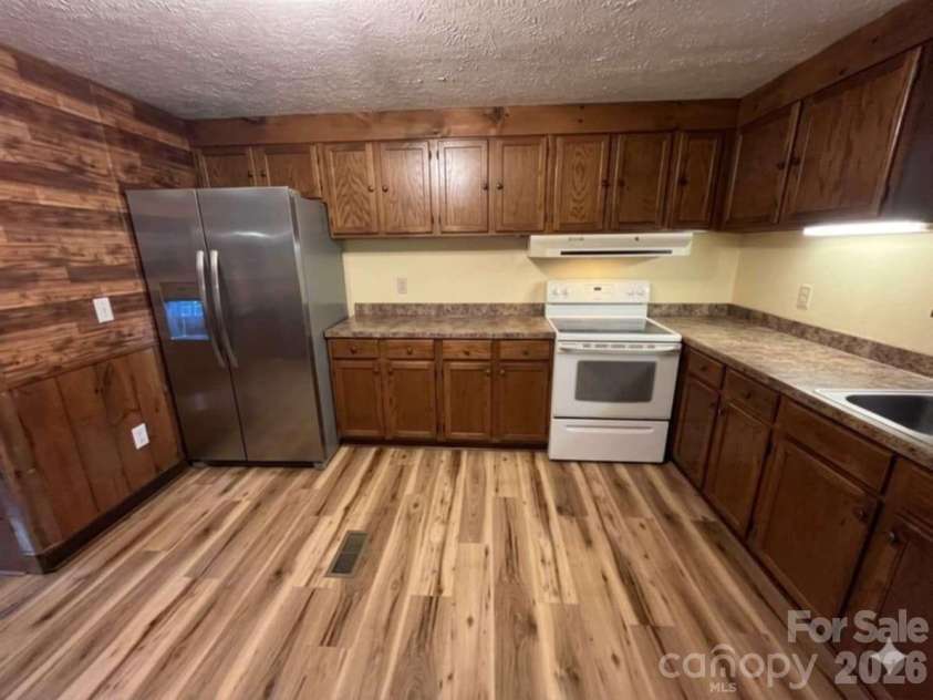 163 Barkley Drive, Mooresboro, NC 28114.  MLS# CAR4368806, YatesRealty ID 14269. 