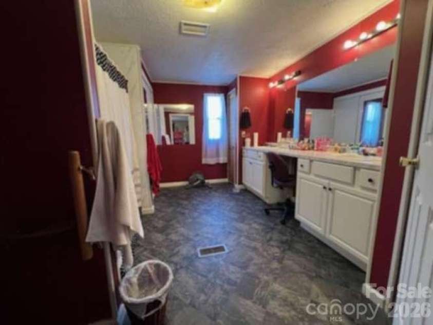 163 Barkley Drive, Mooresboro, NC 28114.  MLS# CAR4368806, YatesRealty ID 14269. 