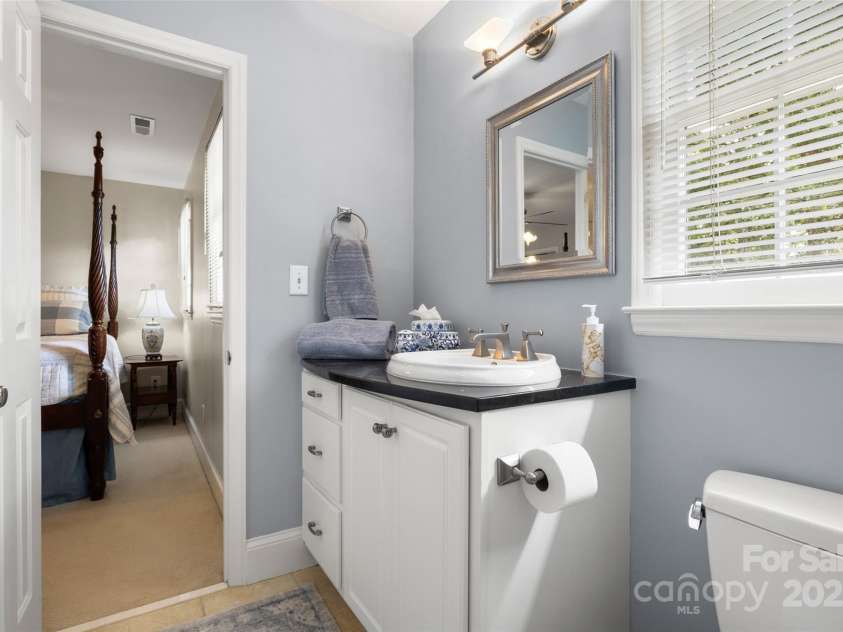 3909 Black Sycamore Drive, Charlotte, NC 28226.  MLS# CAR4259361, YatesRealty ID 14270. Bedroom 3 Bathroom