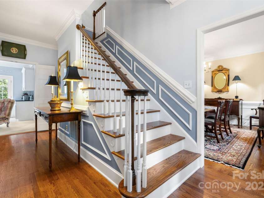 3909 Black Sycamore Drive, Charlotte, NC 28226.  MLS# CAR4259361, YatesRealty ID 14270. Entry