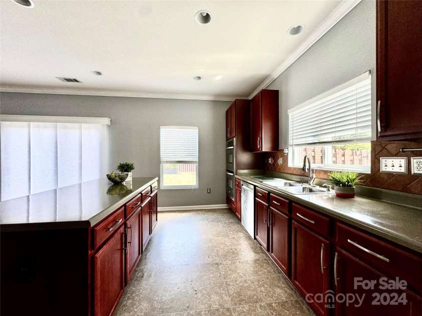 422 Bougainvillea Court, Monroe, NC 28110.  MLS# CAR4147164, YatesRealty ID 14271. 