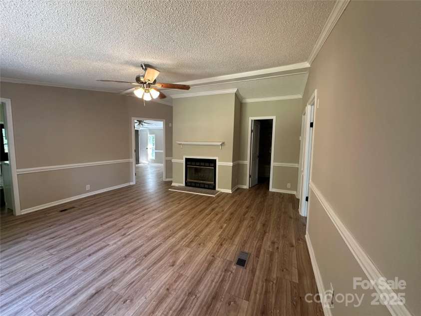 1016 Old Thompson Avenue, Lancaster, SC 29720.  MLS# CAR4255377, YatesRealty ID 14272. 