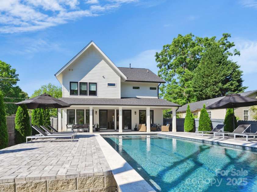 1009 Belmont Avenue, Charlotte, NC 28205.  MLS# CAR4252880, YatesRealty ID 14275. 1009 Belmont Ave