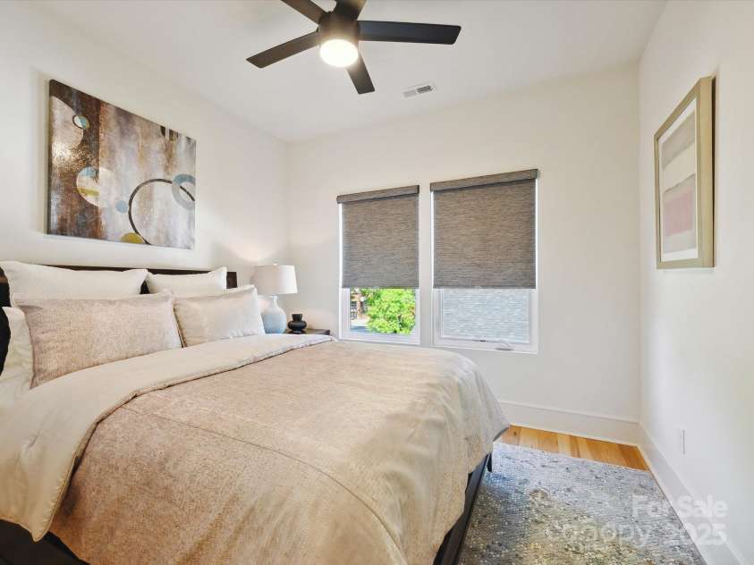 1009 Belmont Avenue, Charlotte, NC 28205.  MLS# CAR4252880, YatesRealty ID 14275. Bedroom #3