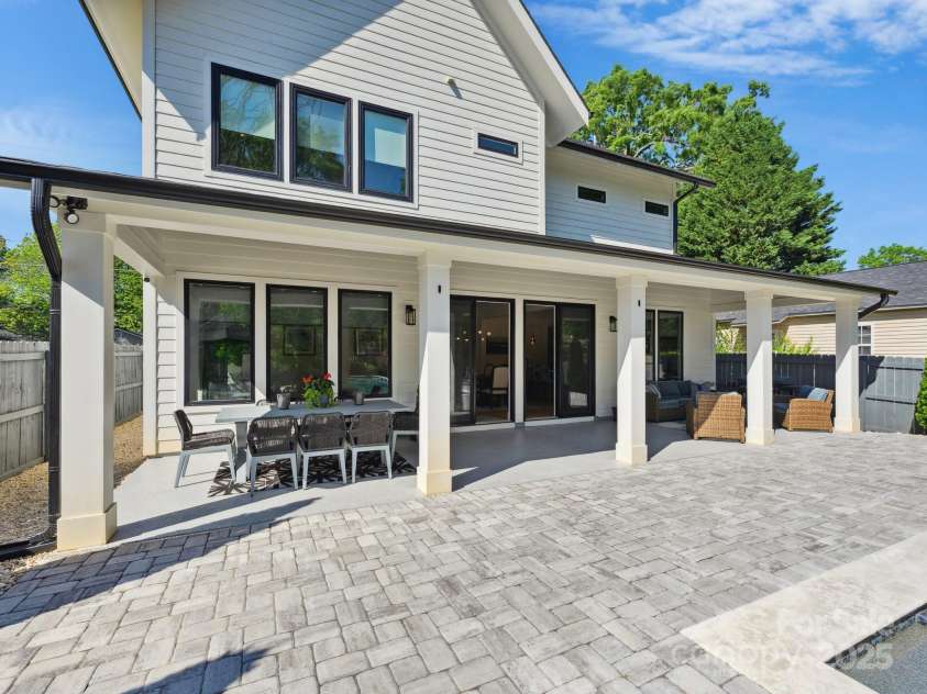1009 Belmont Avenue, Charlotte, NC 28205.  MLS# CAR4252880, YatesRealty ID 14275. Rear view
