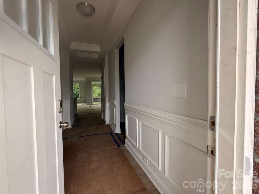 4383 Black Court, Harrisburg, NC 28075.  MLS# CAR4367114, YatesRealty ID 14275. Entryway