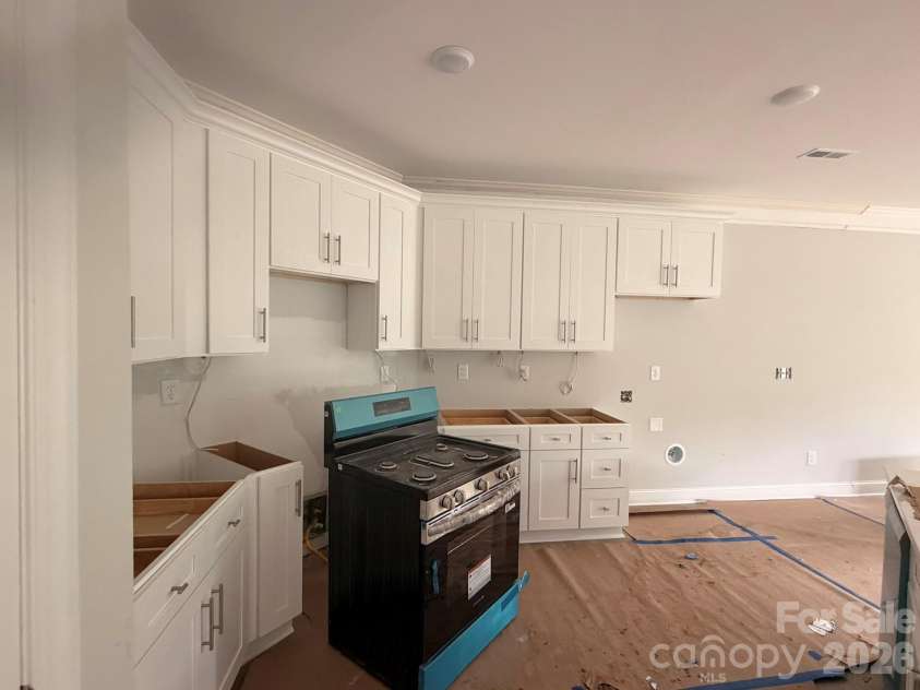 4383 Black Court, Harrisburg, NC 28075.  MLS# CAR4367114, YatesRealty ID 14275. Kitchen