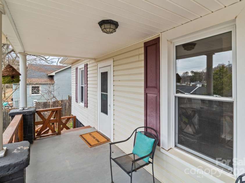 133 2nd Avenue, China Grove, NC 28023.  MLS# CAR4232976, YatesRealty ID 14277. 