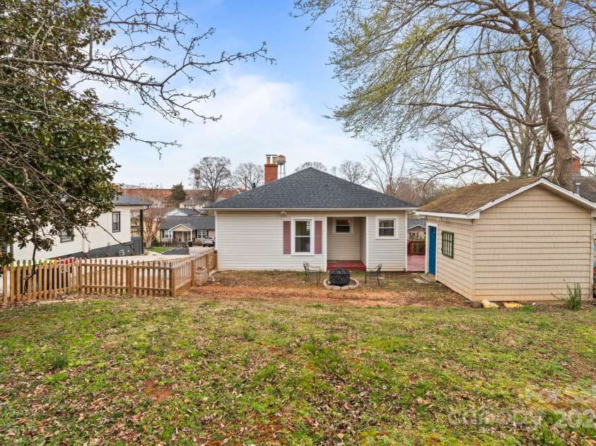 133 2nd Avenue, China Grove, NC 28023.  MLS# CAR4232976, YatesRealty ID 14277. 