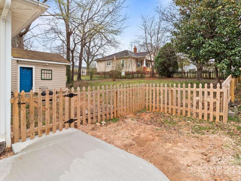 133 2nd Avenue, China Grove, NC 28023.  MLS# CAR4232976, YatesRealty ID 14277. 