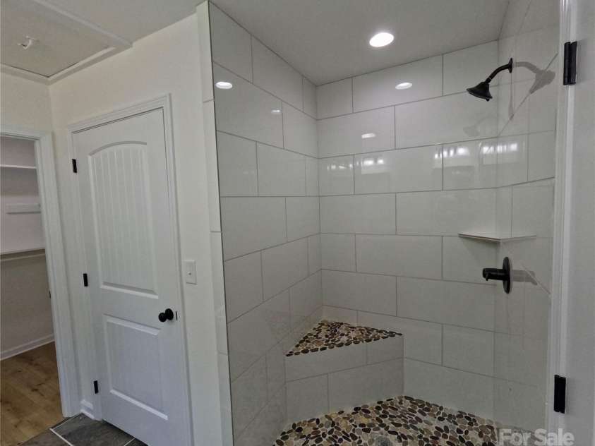 280 Haven Ridge Lane, Marion, NC 28752.  MLS# CAR4259870, YatesRealty ID 14278. 