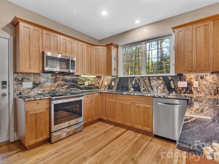 8913 Bayberry Trail, Concord, NC 28027.  MLS# CAR4364656, YatesRealty ID 14278. 