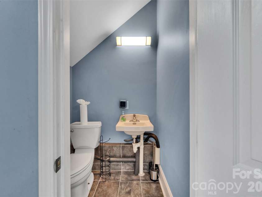 8913 Bayberry Trail, Concord, NC 28027.  MLS# CAR4364656, YatesRealty ID 14278. 
