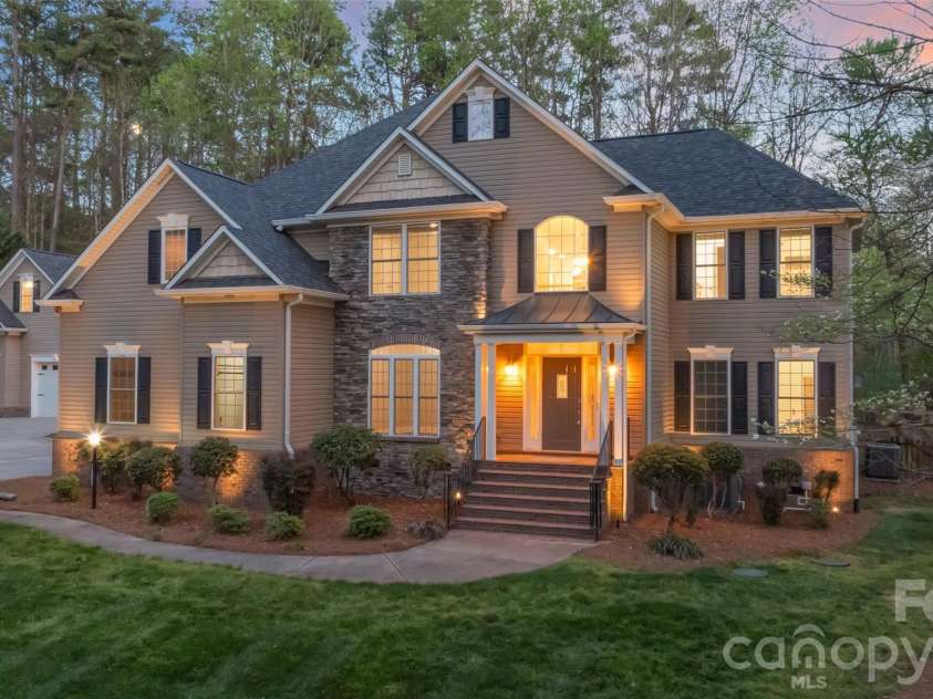 8913 Bayberry Trail, Concord, NC 28027.  MLS# CAR4364656, YatesRealty ID 14278. 