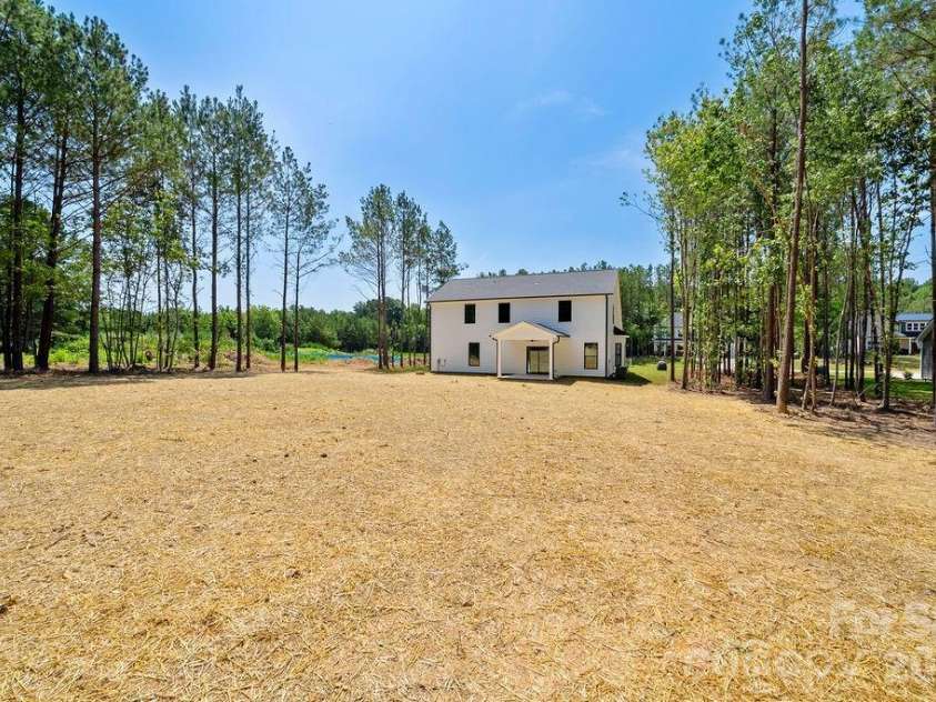 1020 Baylor Grove Road, Monroe, NC 28112.  MLS# CAR4369052, YatesRealty ID 14279. 