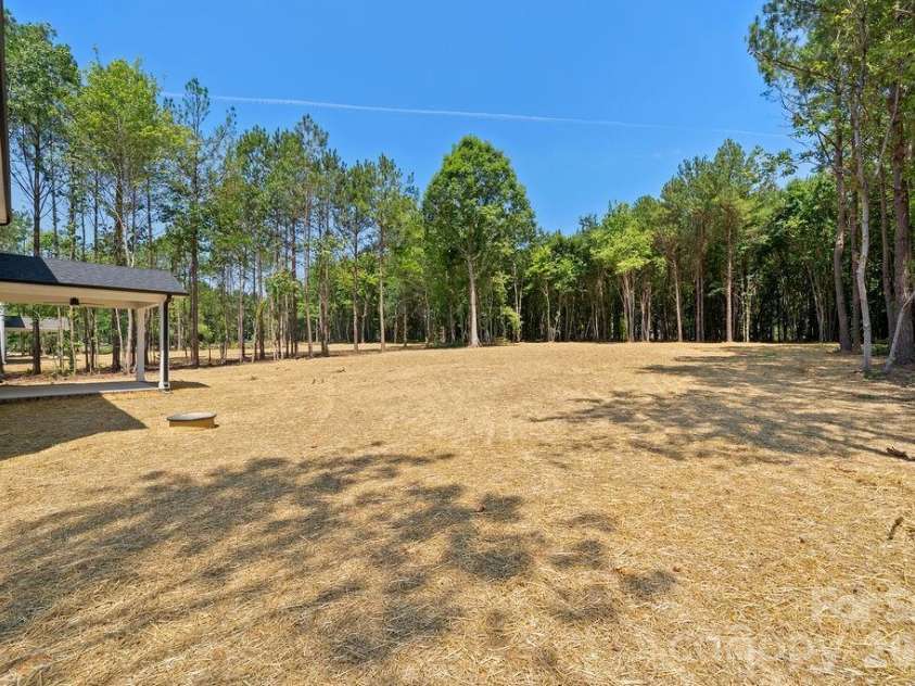 1020 Baylor Grove Road, Monroe, NC 28112.  MLS# CAR4369052, YatesRealty ID 14279. 