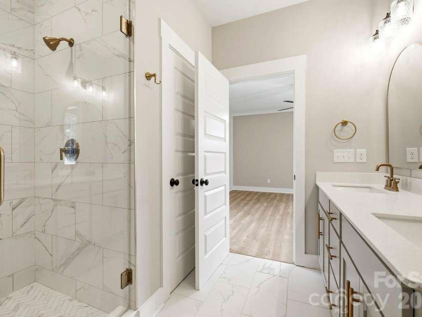 1020 Baylor Grove Road, Monroe, NC 28112.  MLS# CAR4369052, YatesRealty ID 14279. 